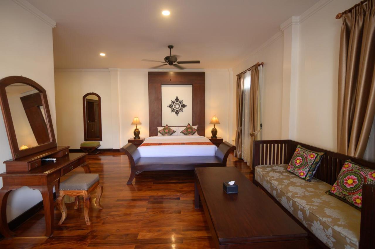 Lux Hotel لوانغ برابانغ المظهر الخارجي الصورة