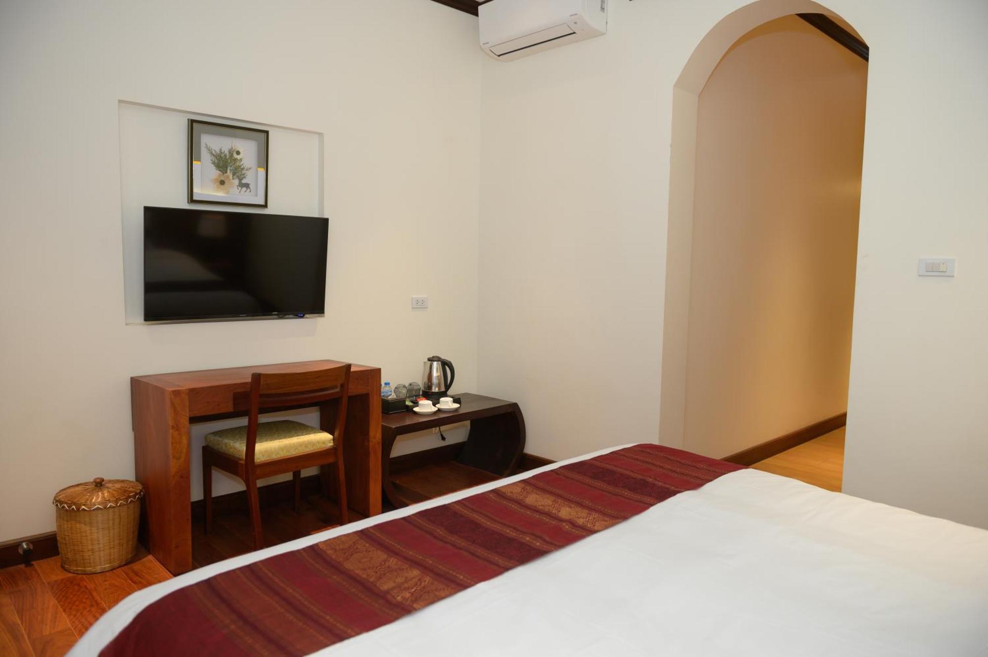 Lux Hotel لوانغ برابانغ المظهر الخارجي الصورة