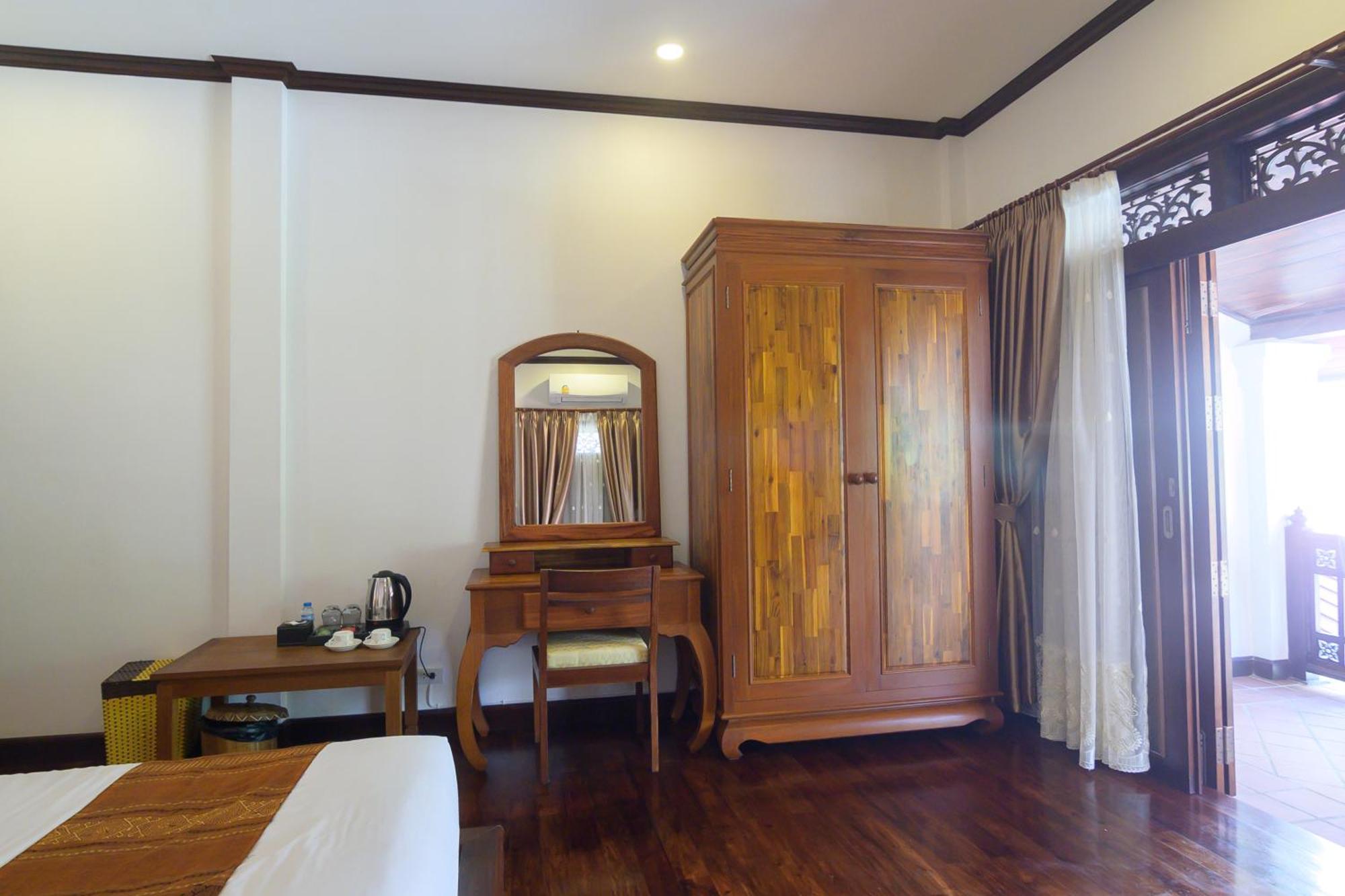 Lux Hotel لوانغ برابانغ المظهر الخارجي الصورة
