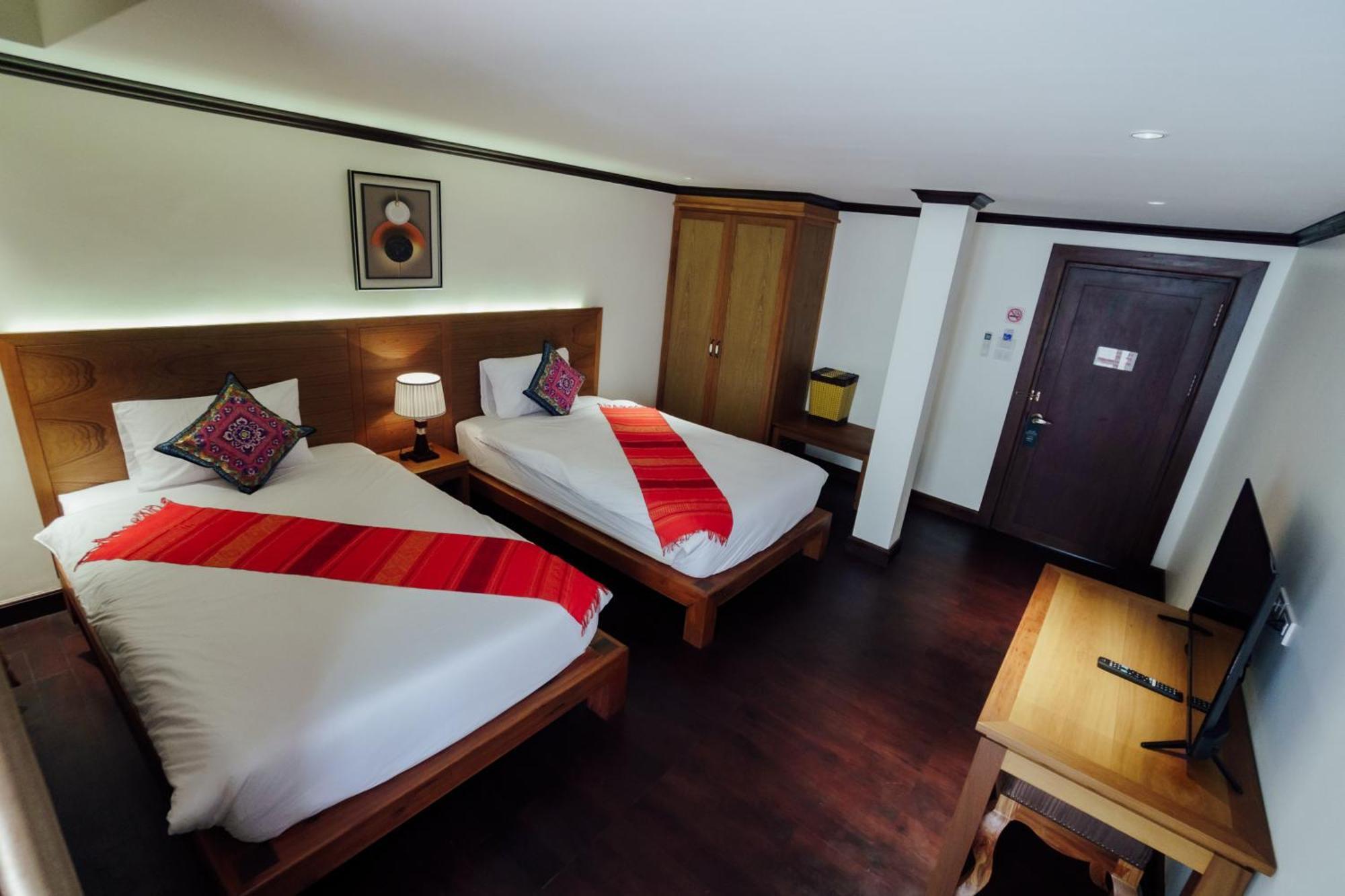 Lux Hotel لوانغ برابانغ المظهر الخارجي الصورة