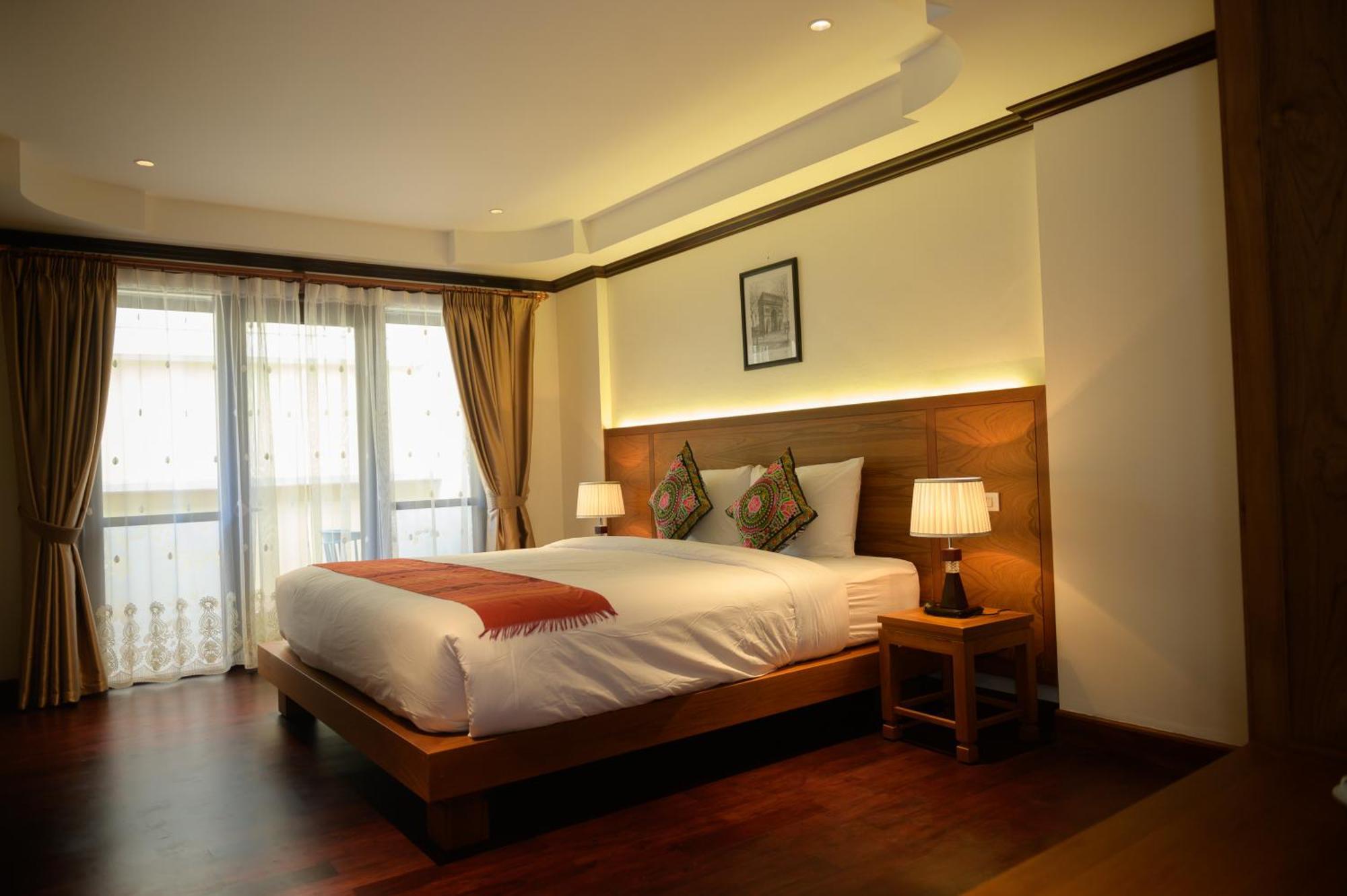 Lux Hotel لوانغ برابانغ المظهر الخارجي الصورة